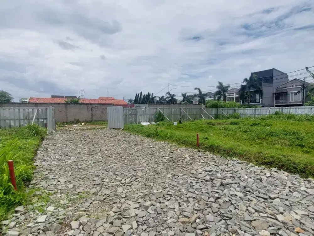 Kavling Strategis 5 Menit Kampus Unpam Pusat Free SHM