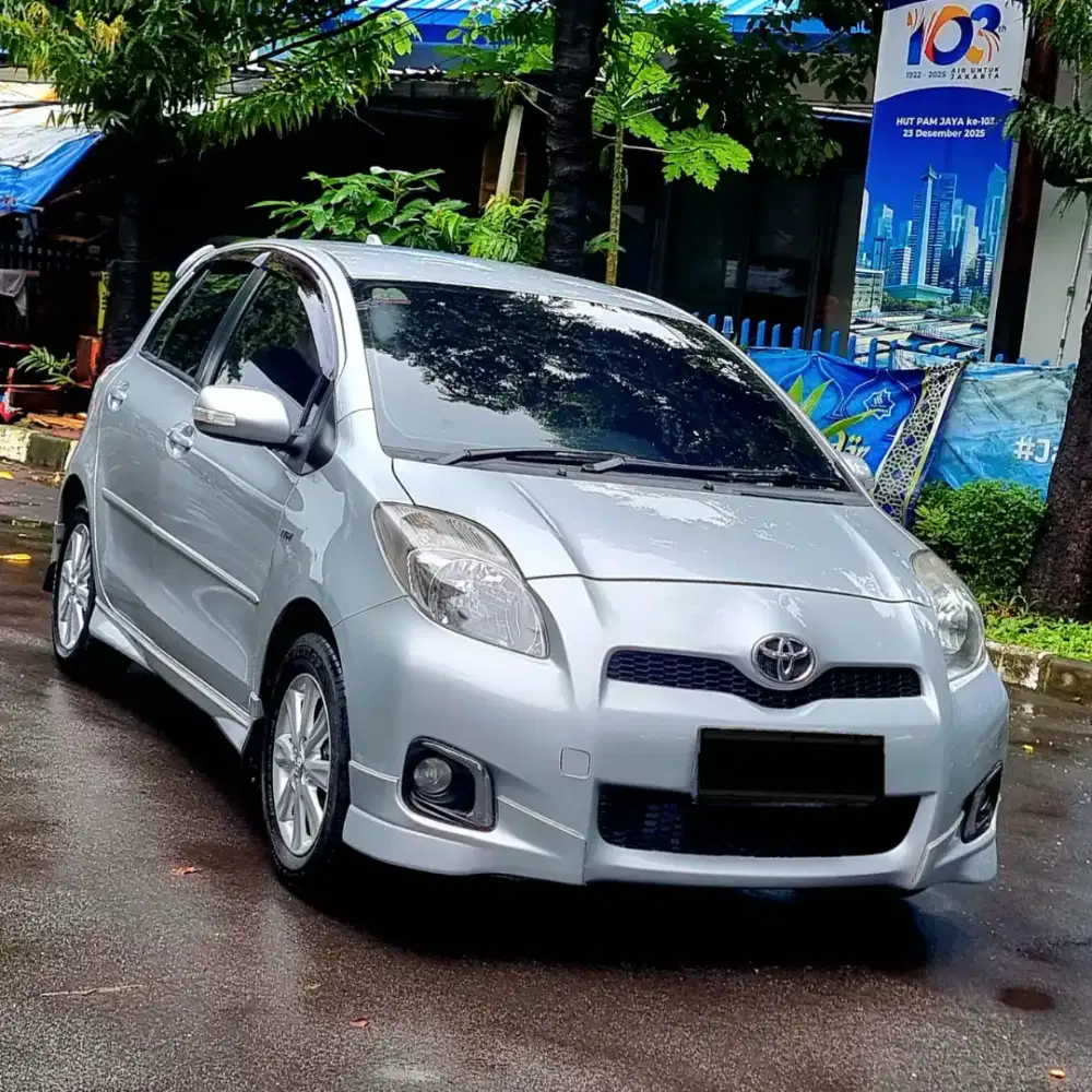 ‼️TERMURAH‼️TOYOTA YARIS S 1.5 AT, MOBIL TERAWAT & SIAP PAKAI.