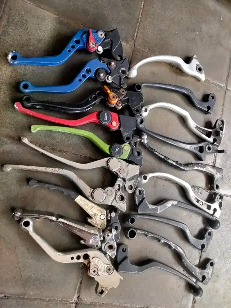 Handle baru dan bekas campur semua 30 ribu stok lawas