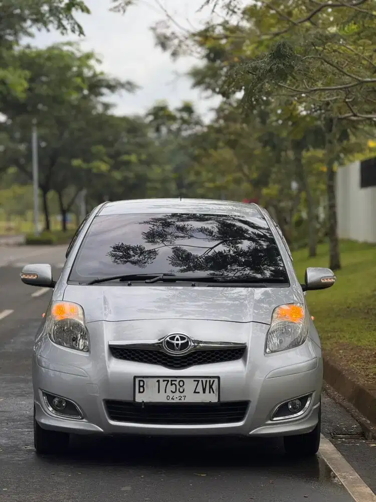 Yaris E Matic 2012 Tgn1 baru asli istimewa cash termurah !