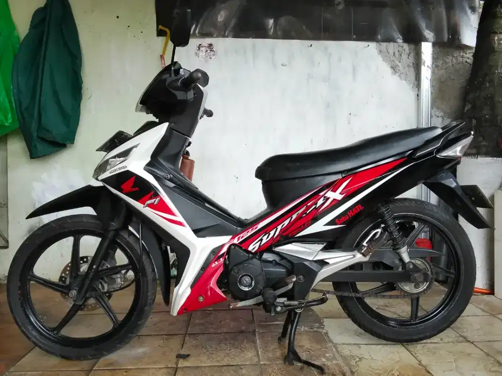 HONDA SUPRA X 125 TAHUN 2016 PAJAK HIDUP