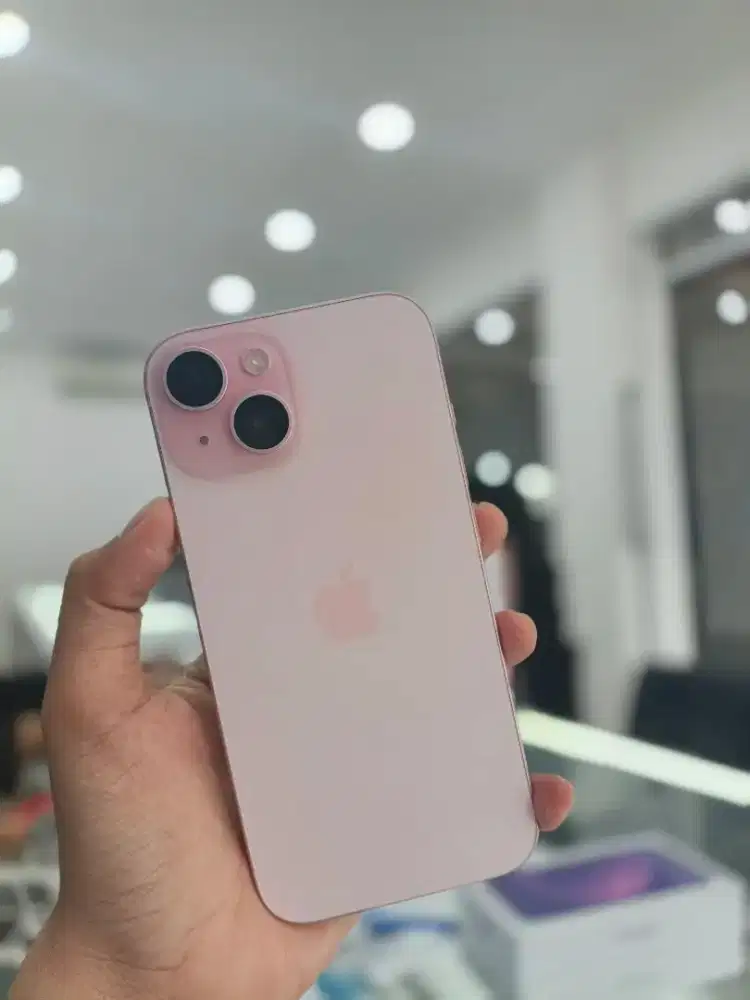iPhone 15 128 resmi pink no minus