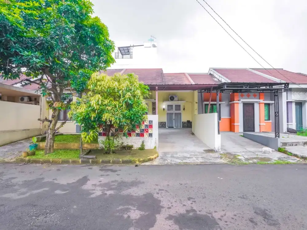Rumah Hadap Timur SHM 10 Menit ke RS Permata Depok Siap KPR J-41924