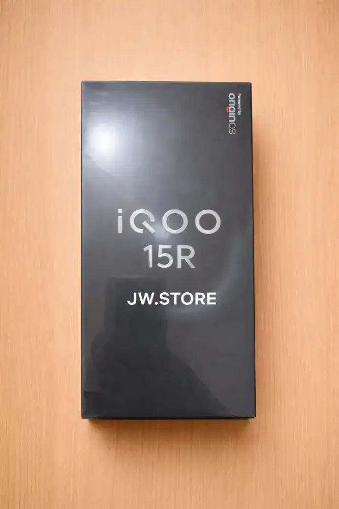 vivo iQOO 15R, Snapdragon 8 Gen 5 , 7600mAh + 100W - 12+512, Black