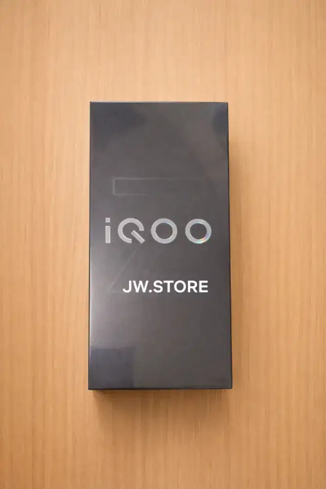vivo iQOO Z10R, Dimensity 7360, 6500mAh 90W 8+128, Elegant Black