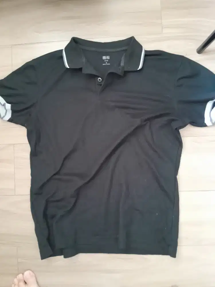Kaos polo uniqlo original