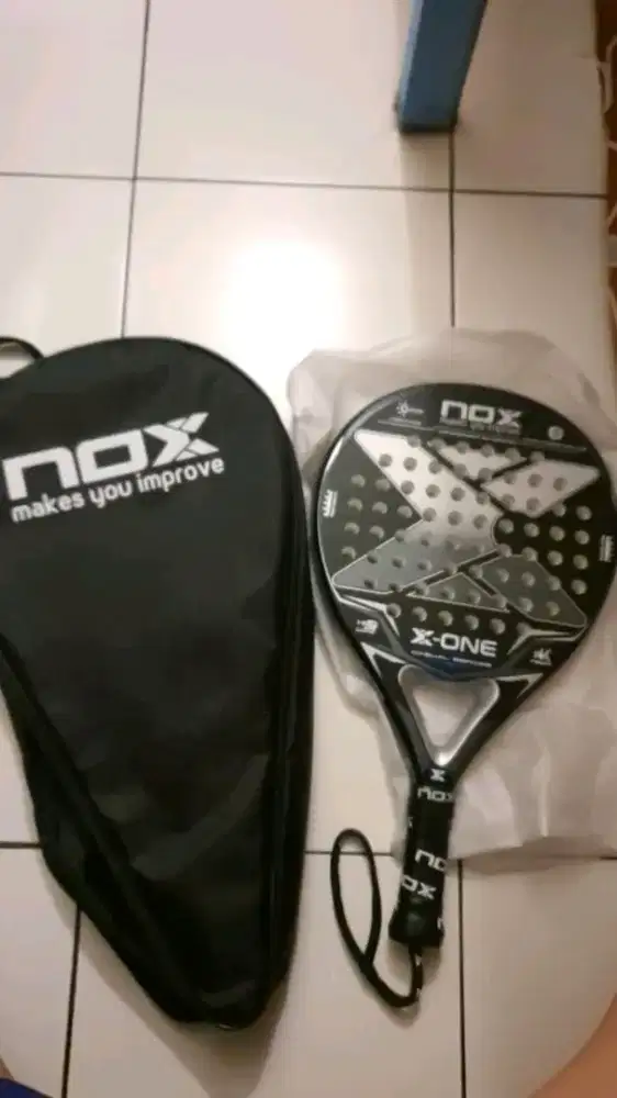 Raket Padel Preloved Nox X-one