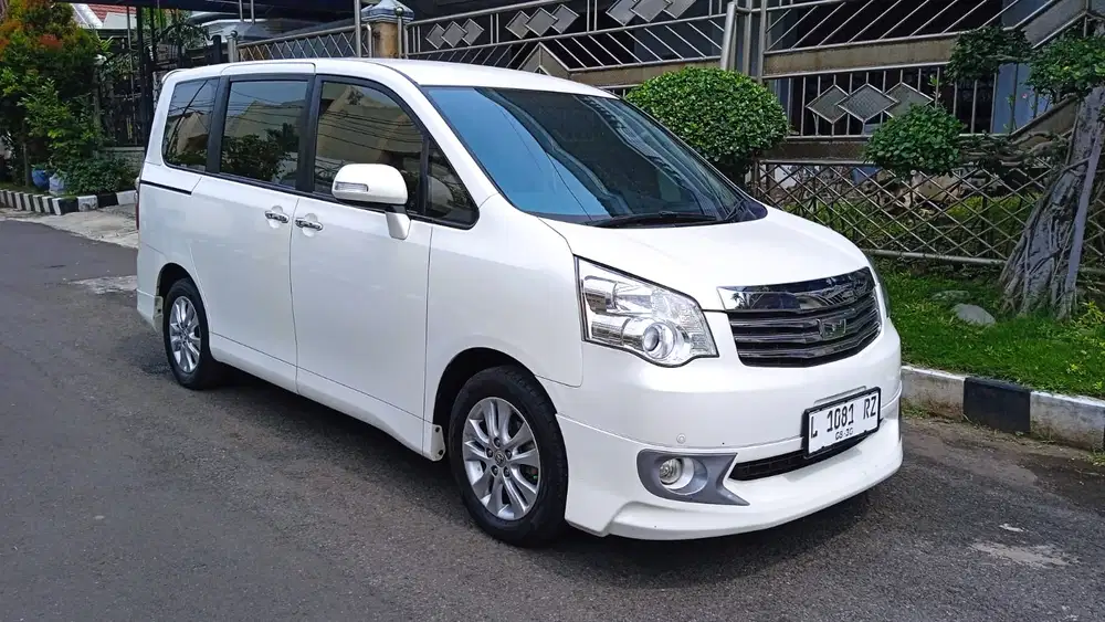 Toyota Nav1 2015 Bensin