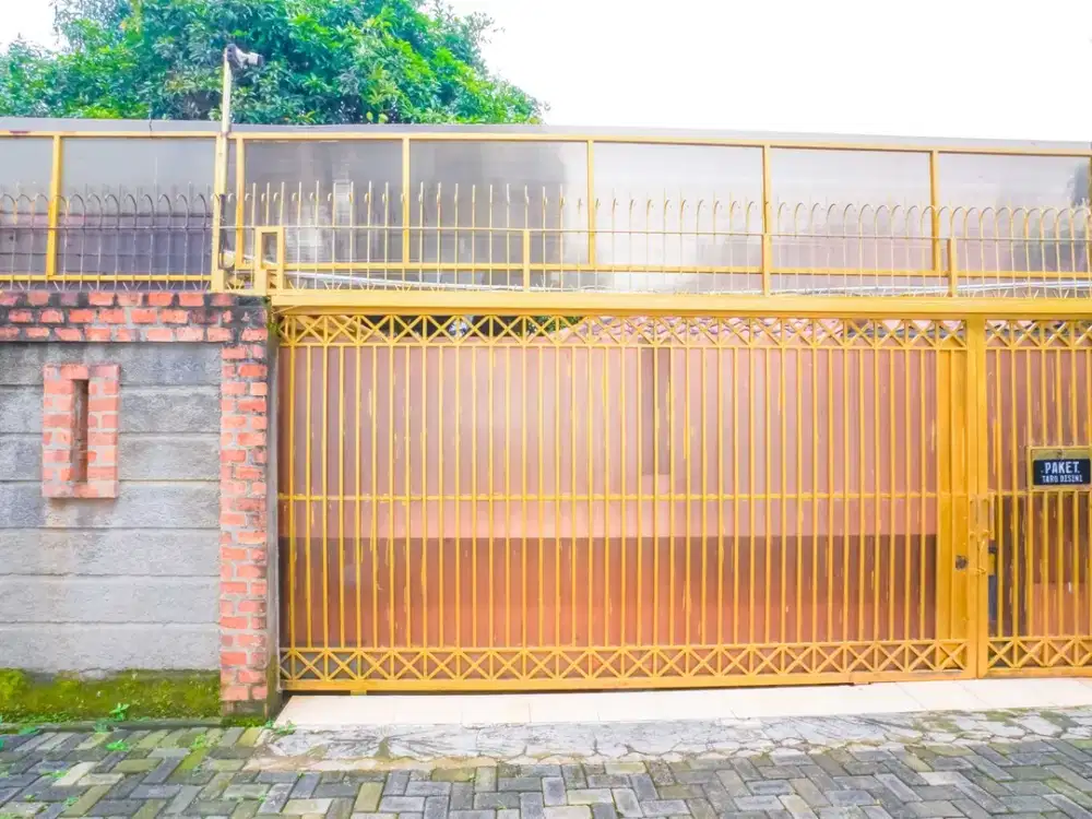 Rumah Tanah Luas 12 Menit ke Mall Ciputra Cibubur Hadap Utara J-41774