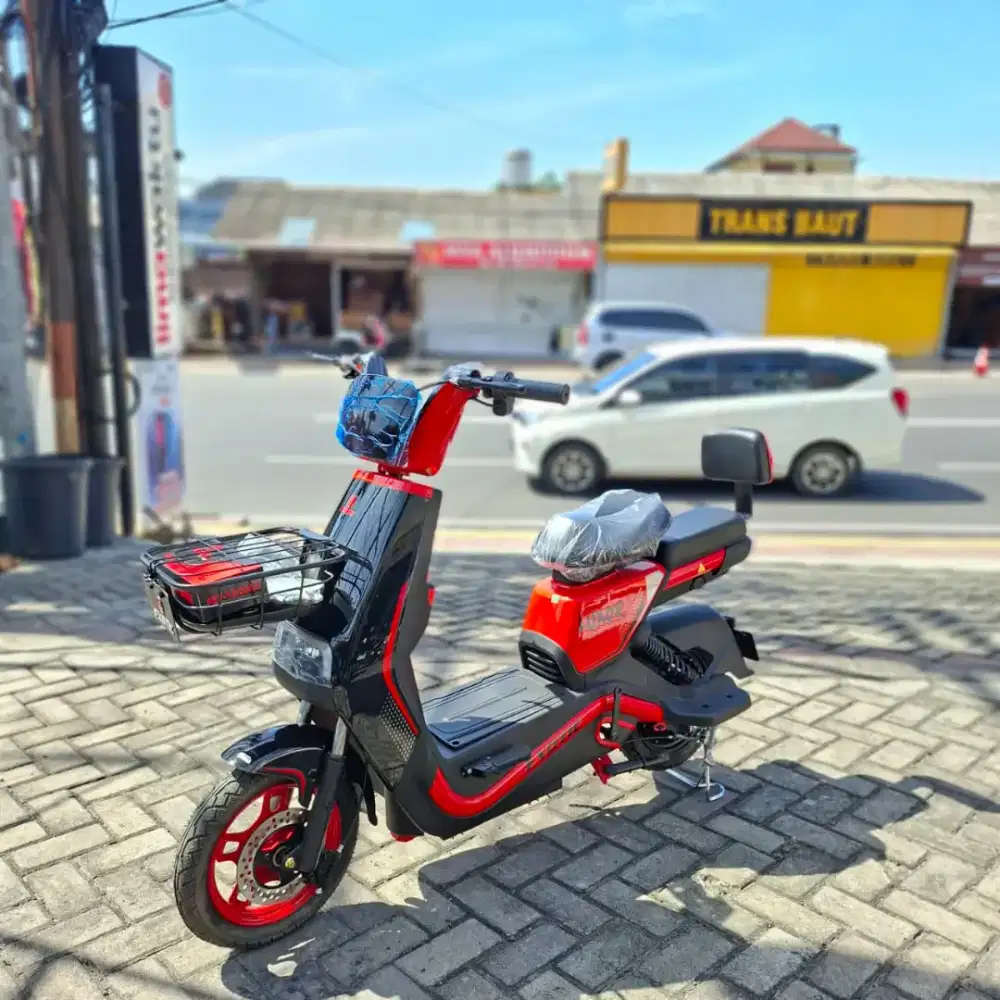 Sepeda listrik bisa kredit DP 0%