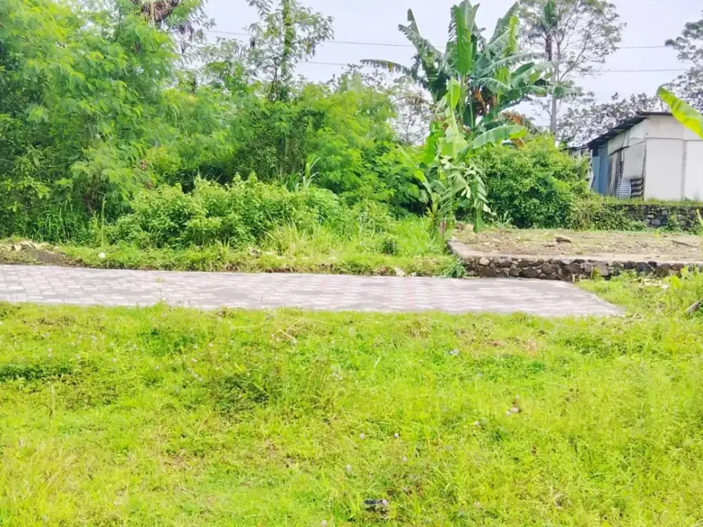 Tanah Maguwoharjo 3 menit dari  UNRIYO kampus 2