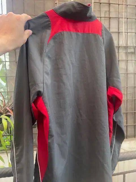 jaket Nike Original no minus