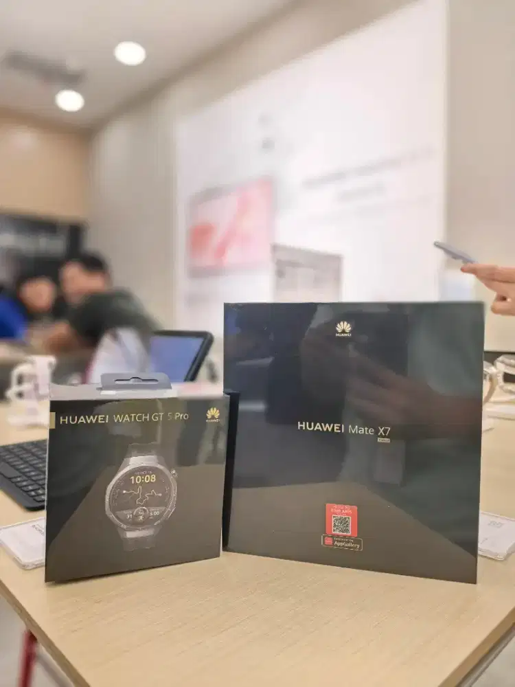 Huawei mate x7 grais huawei watch GT5 pro