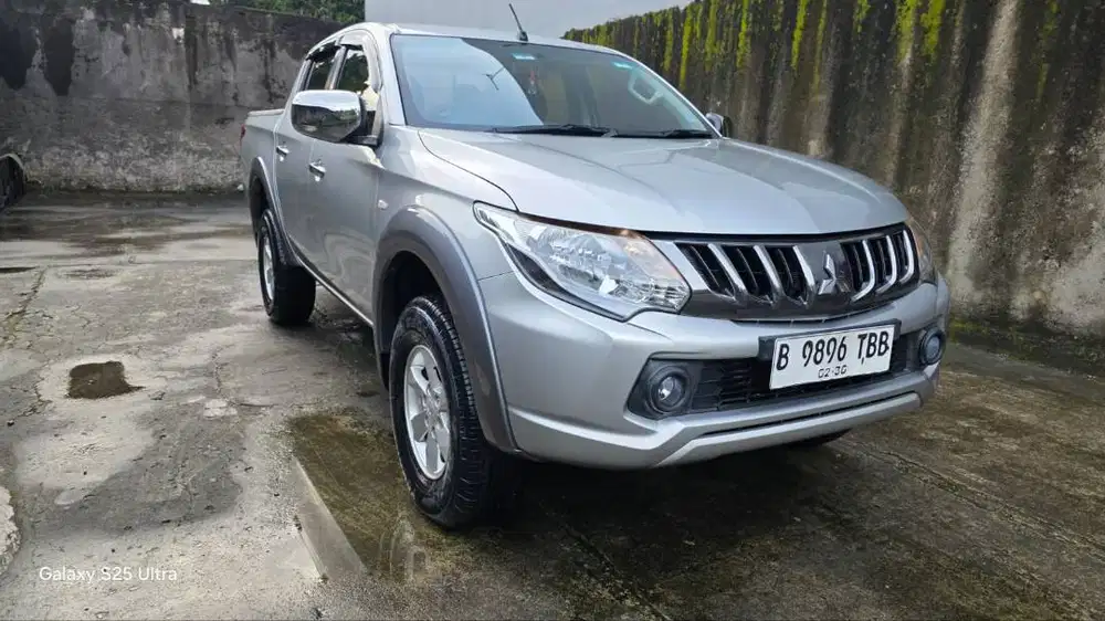Triton 2.5 GLS Double Cab 4WD manual 2019/2020 km 3rb pjk pjg 2/27