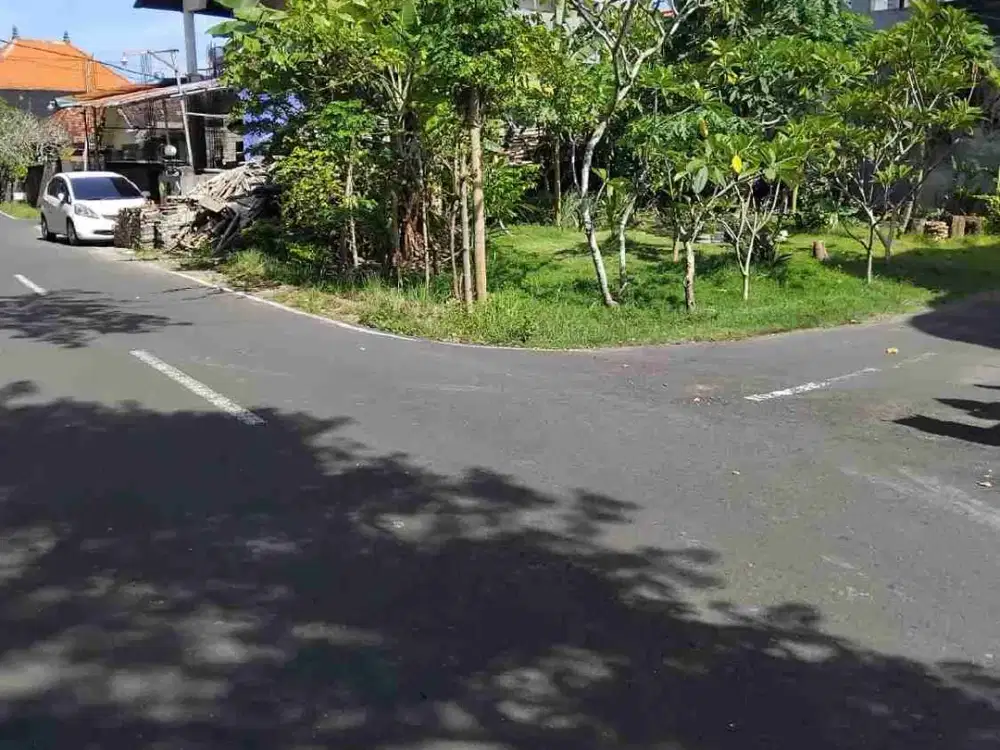 Jual Tanah Hook Luas 163m2/1.63are Zona Kuning Area Perumahan Jimbaran Bawah dekat McD& KFC