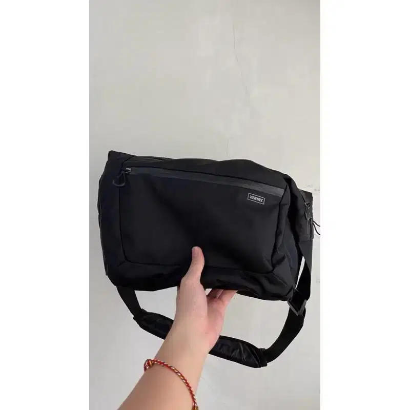 Xennec Cloudsling 13 (Black)