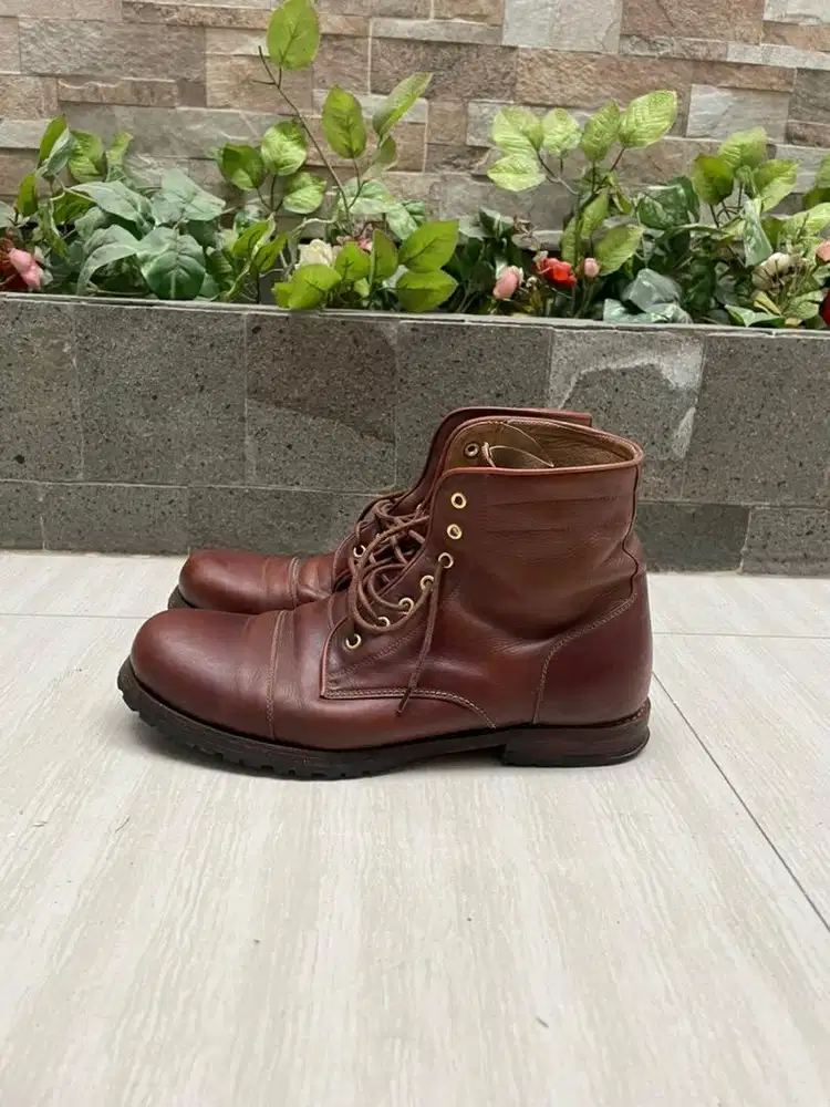 Sepatu Leather boots fionnbaxter