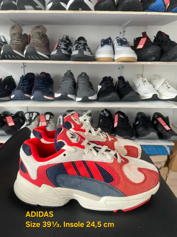 Sepatu Second Thrift Branded