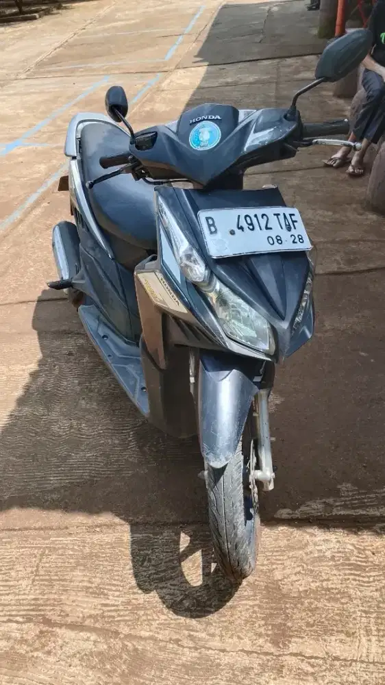 Di jual motor Vario cbs 2012