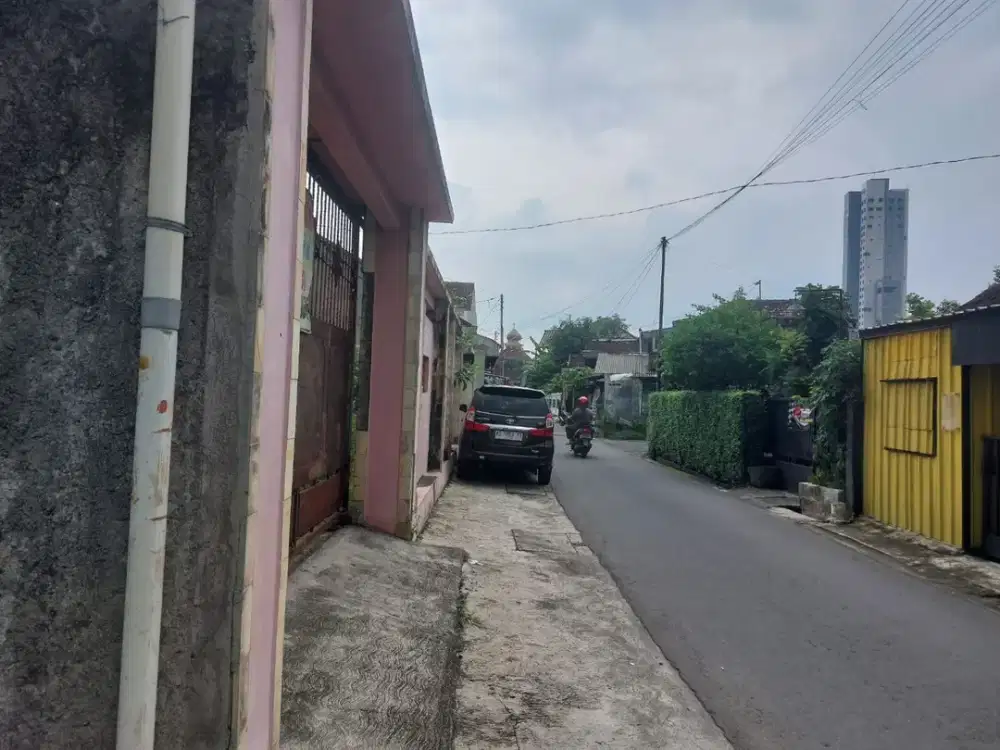 Dijual Tanah Strategis Muka Ekstra Lebar Hadap Timur di Pajang Laweyan Surakarta