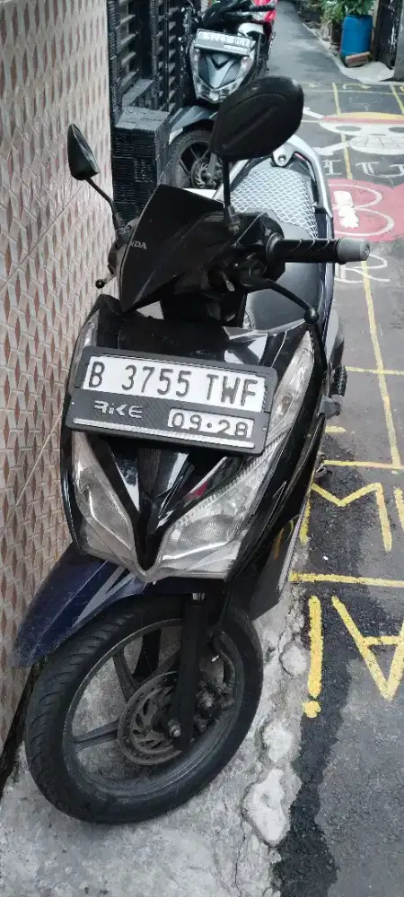 Di jual motor vario 125 CBS thn 2013