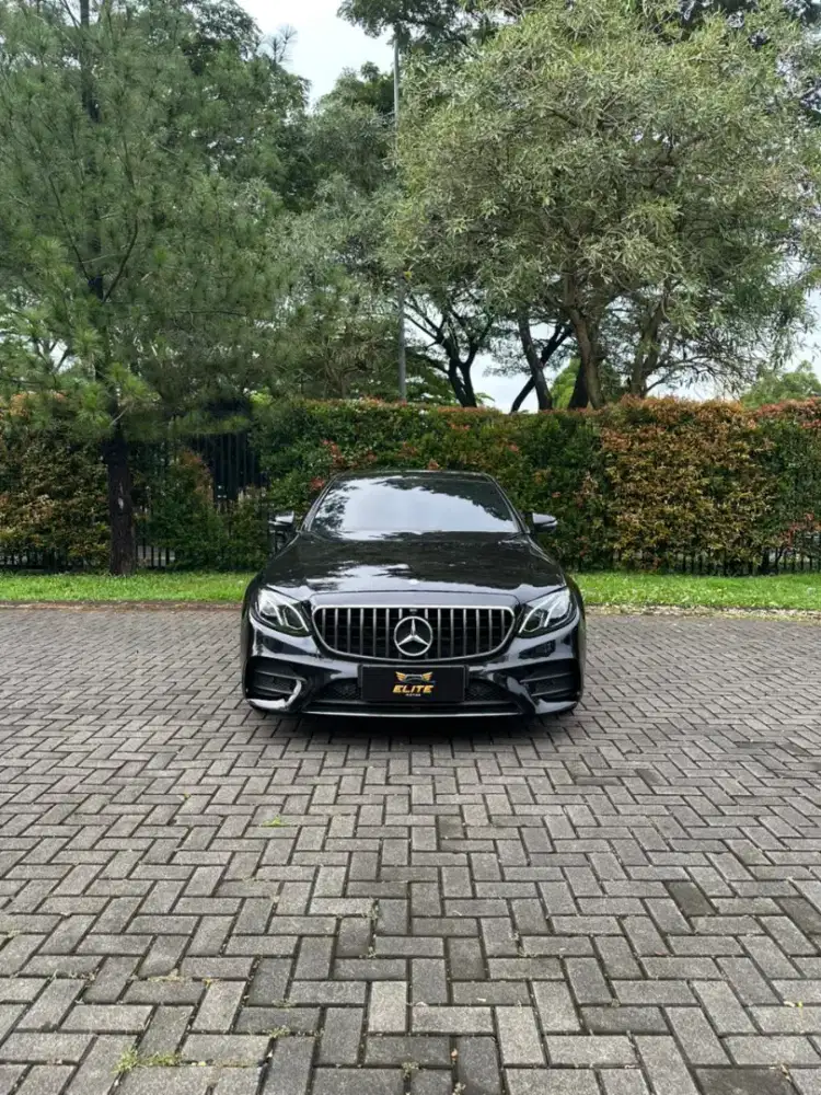 Mercedes Benz E300 AMG 2017