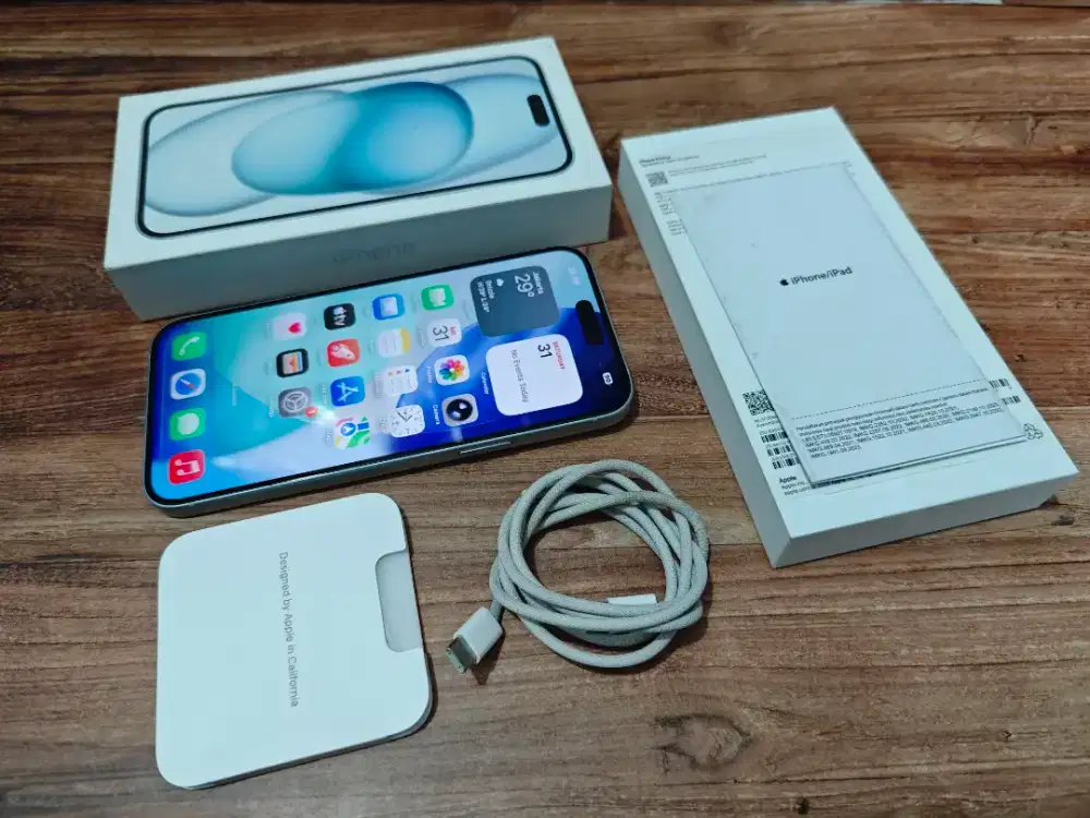 Iphone 15+ 256GB Blue Ex ibox Mulus Lengkap Normal bisa COD