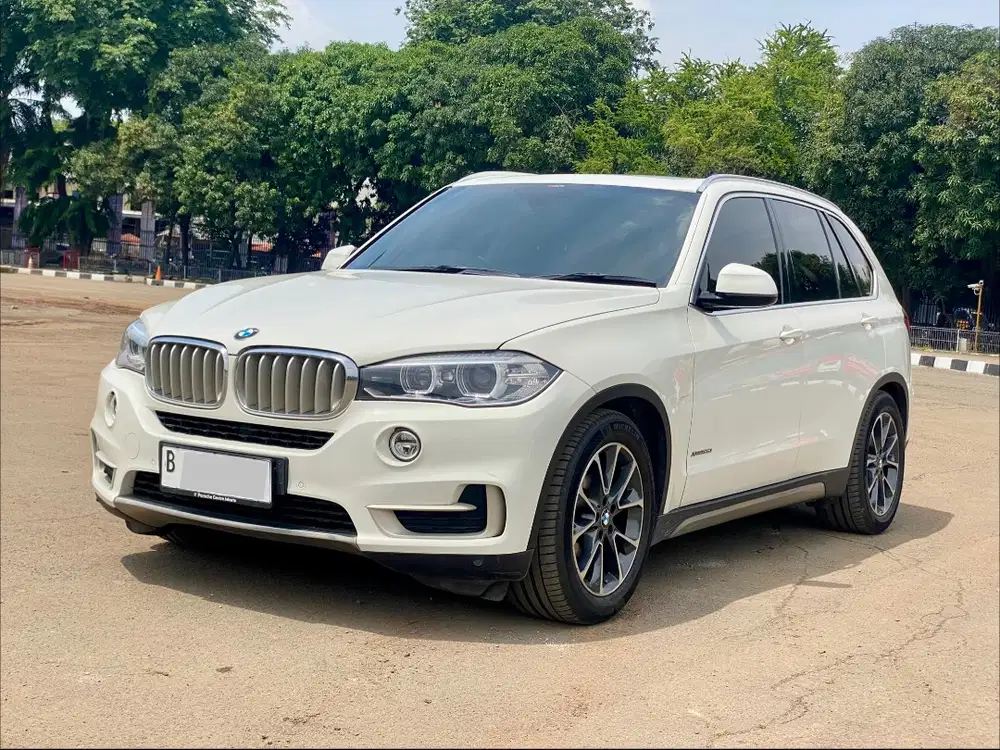 BMW X5 XDRIVE35i AT PUTIH 2016 pemakaian 2017