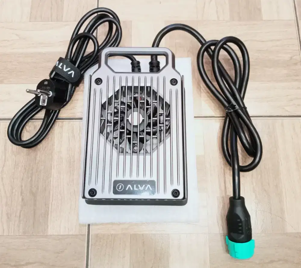 Home Charger Motor Listrik ALVA