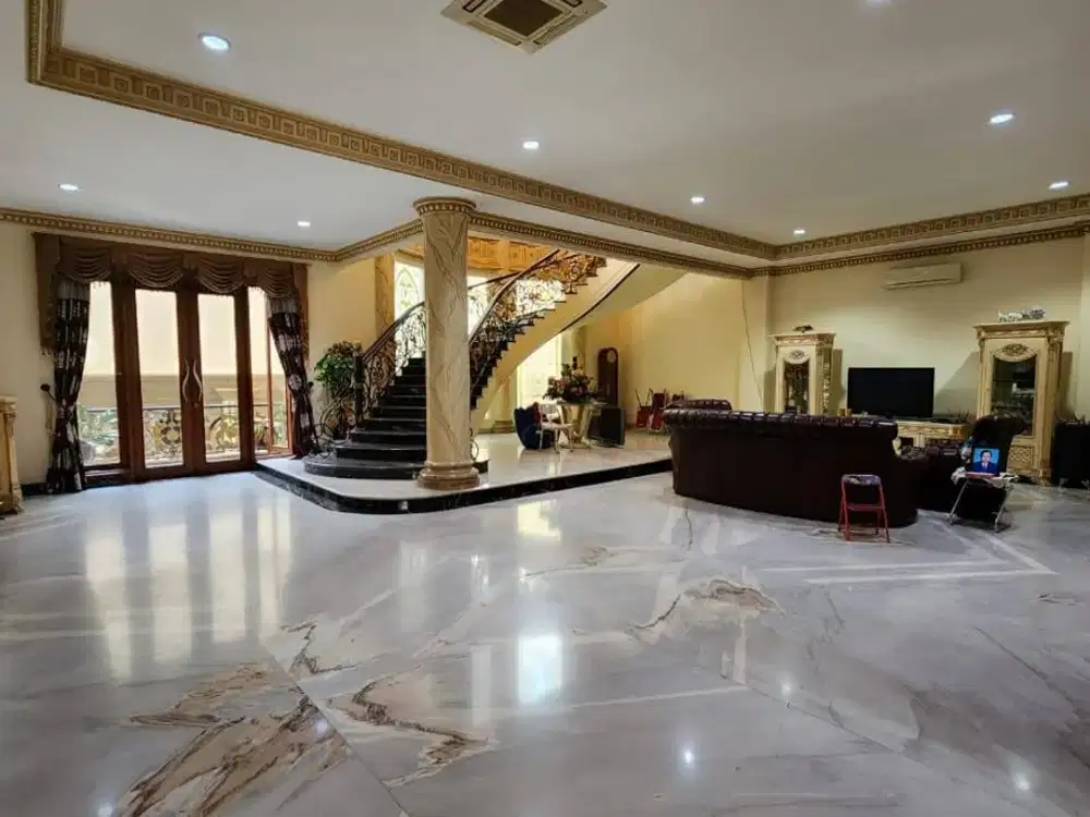 Rumah Mewah 3Lt Villa Gading Indah Classic, Kelapa Gading,Jakut