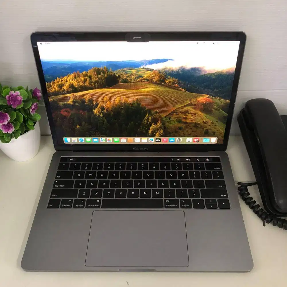 Apple Macbook Pro Touchbar 13 2019 I5 16 GB 512 GB