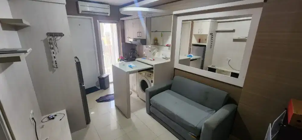 Jual unit type 2BR lt rendah tower Helloconia Apt.Bassura city