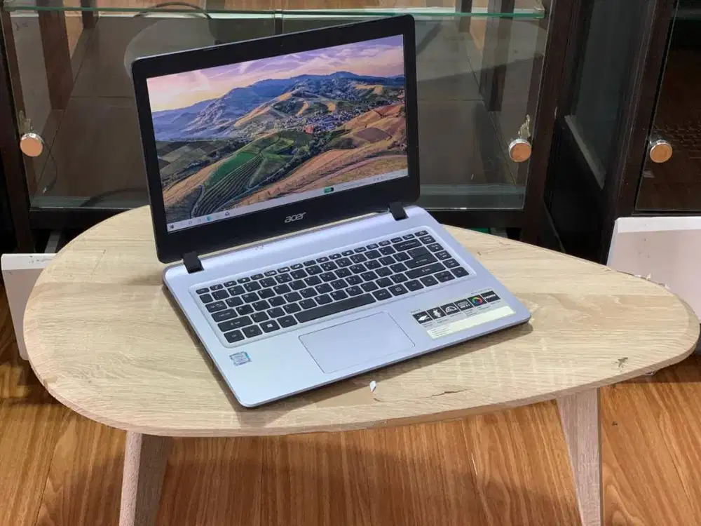 Laptop Acer Aspire 5 A514-51K Intel Corei3-7020u Ram 4Gb DDDR4 Slim