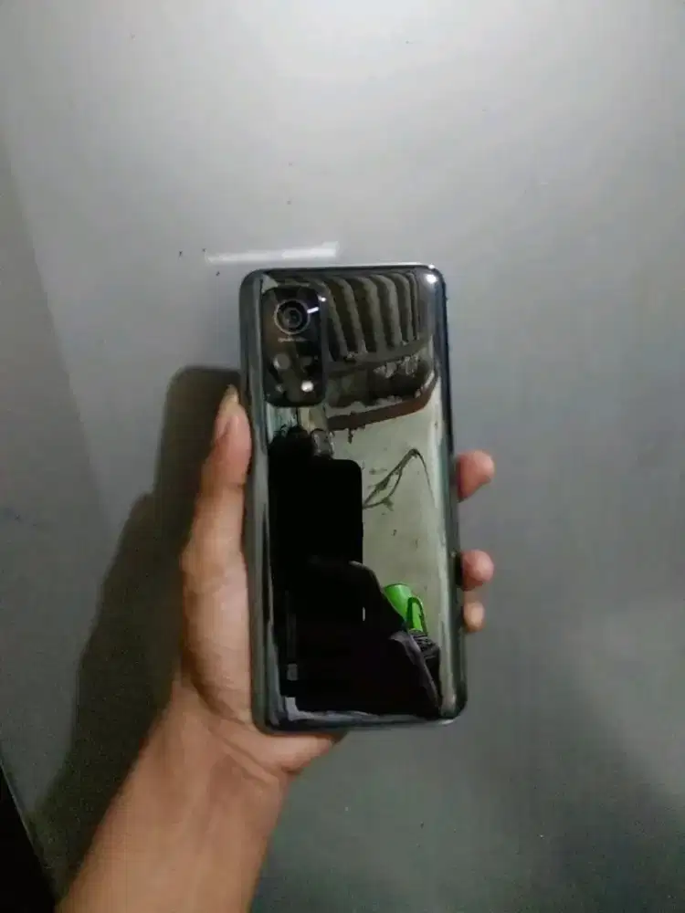 Mi10t pro 8/256 hp cas minus kamera. Belakang gabisa