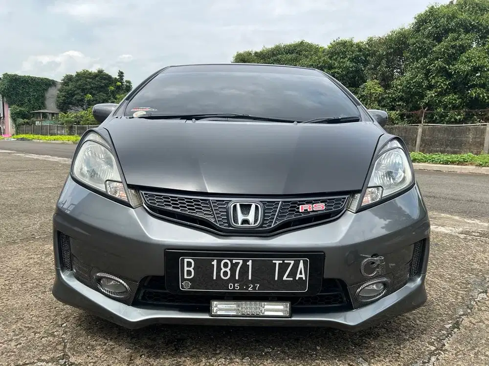 HONDA JAZZ 1.5 RS AT 2012