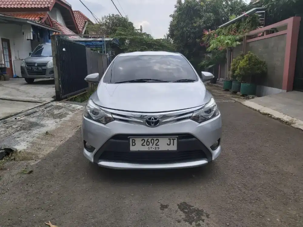DP 5 juta. Toyota Vios G AT 2014