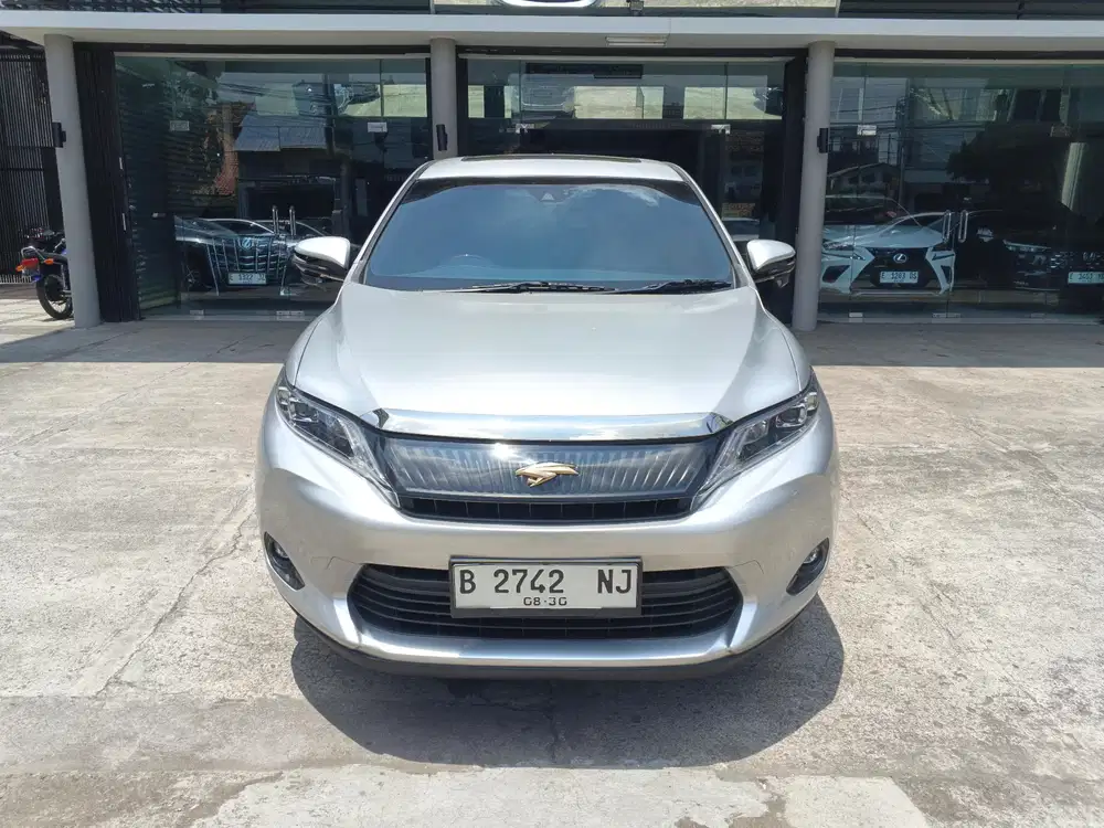 Toyota Harier 2.0 at