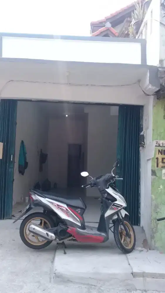 Disewakan Kios di Sumur Batu