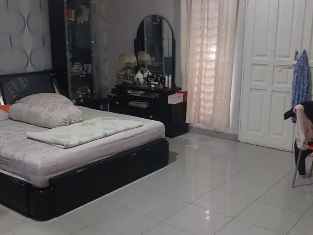 Dijual Rumah 2 Lt Semi Furnish di Villa Gading Indah,Kelapa Gading,Jakut