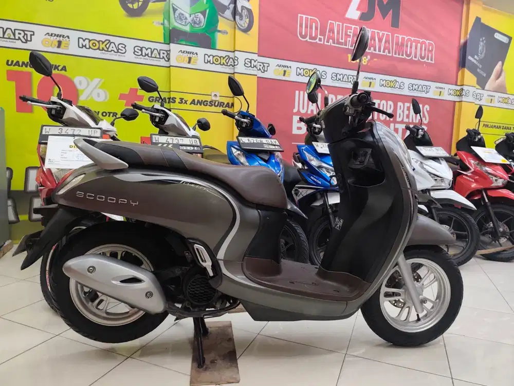 Unit Istimewa ^ Honda Scoopy Keyless th 2022