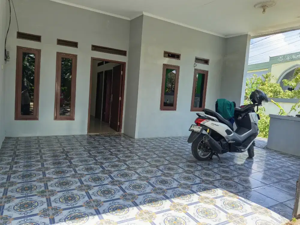 Depan masjid, TPQ, TK islam, deket SMK 200m deket jln tool, stasiun ta