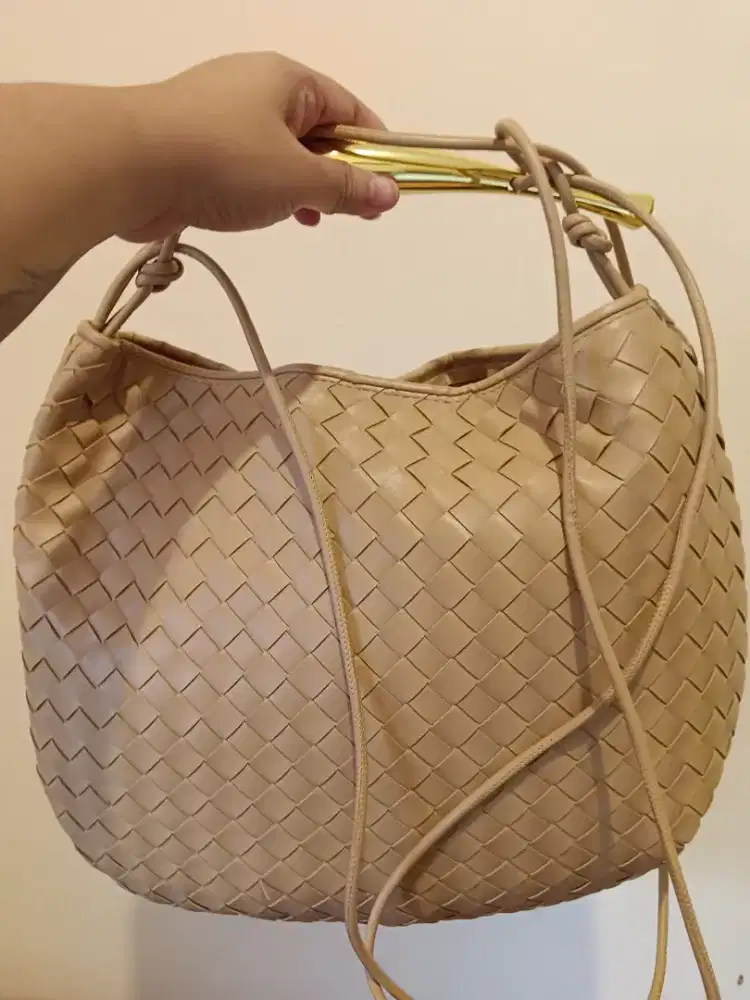 Tas kulit bottega  venetta