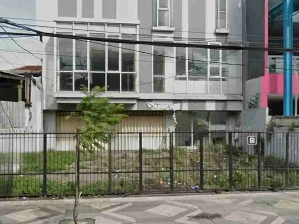 Ruko 3 Lantai Baru Renovasi Raya Perak dekat Pelabuhan Tanjung Perak