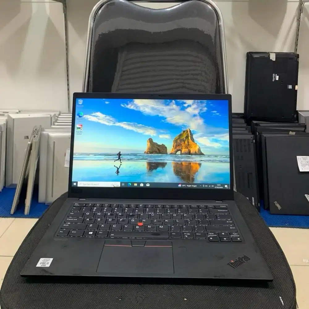 Laptop Lenovo Thinkpad X1 Carbon Core i5-10310U Ram 8gb 14inch N-VN