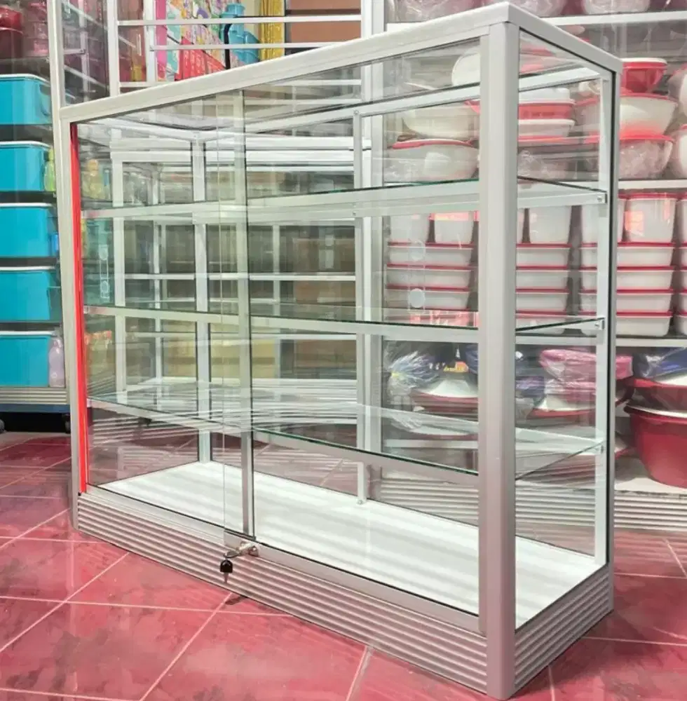 Etalase Kaca Serbaguna Dengan Pintu Geser Panjang 1,2 Meter