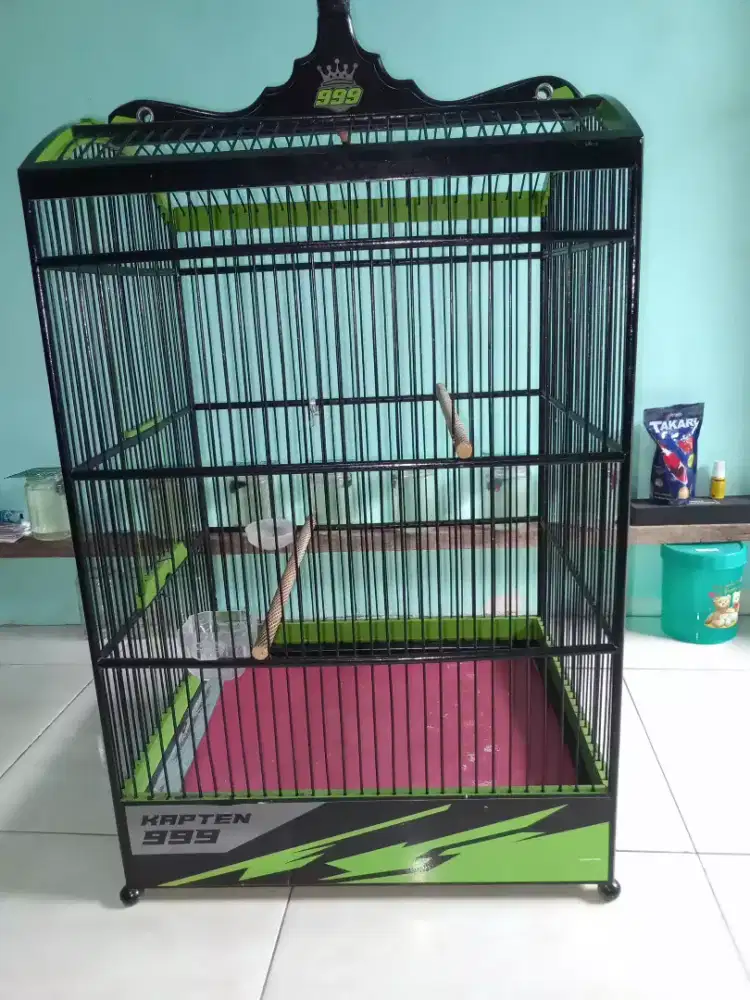 Jual sangkar burung kondisi masih bagus 90 persen