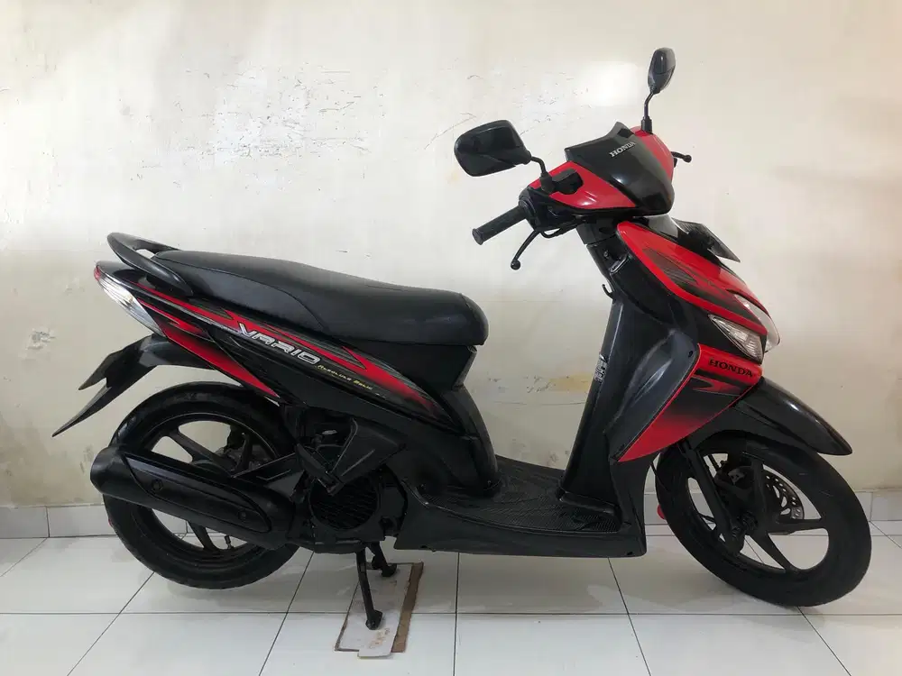Vario CW.2006 Hitam Merah!!