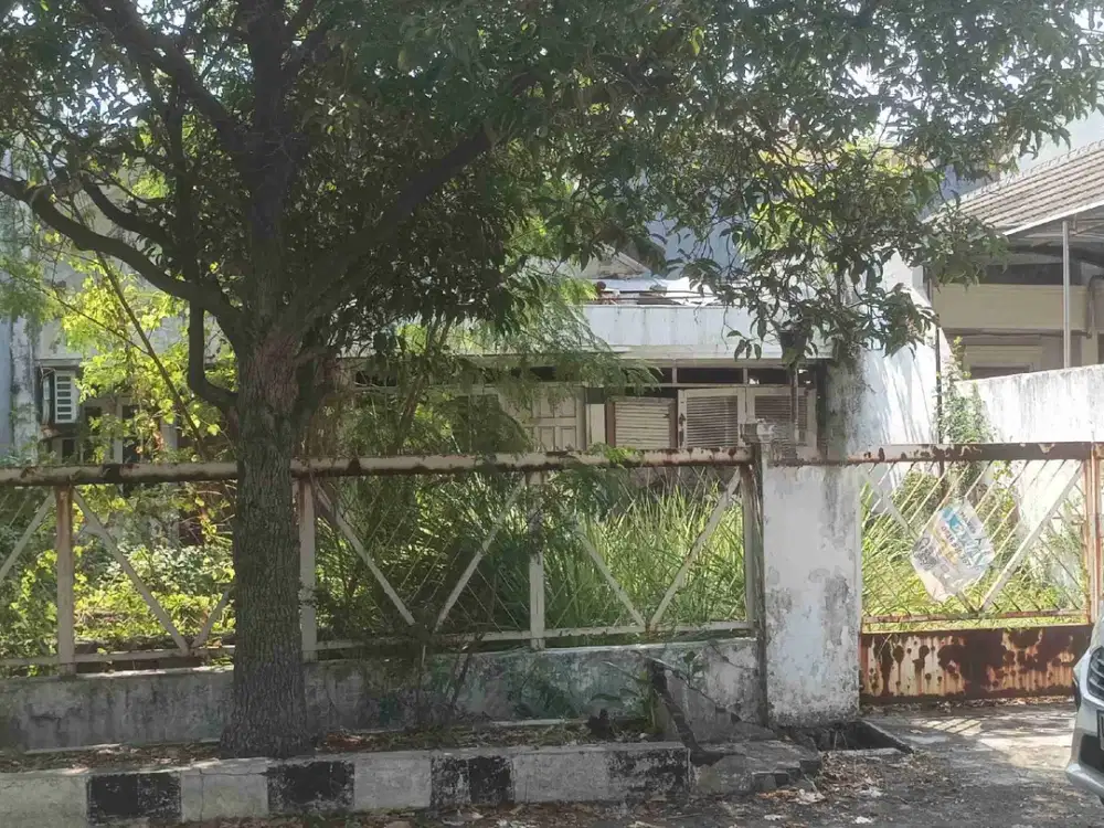 Row 3 mobil Rumah Hitung Tanah Pnjng Jiwo Tenggilis