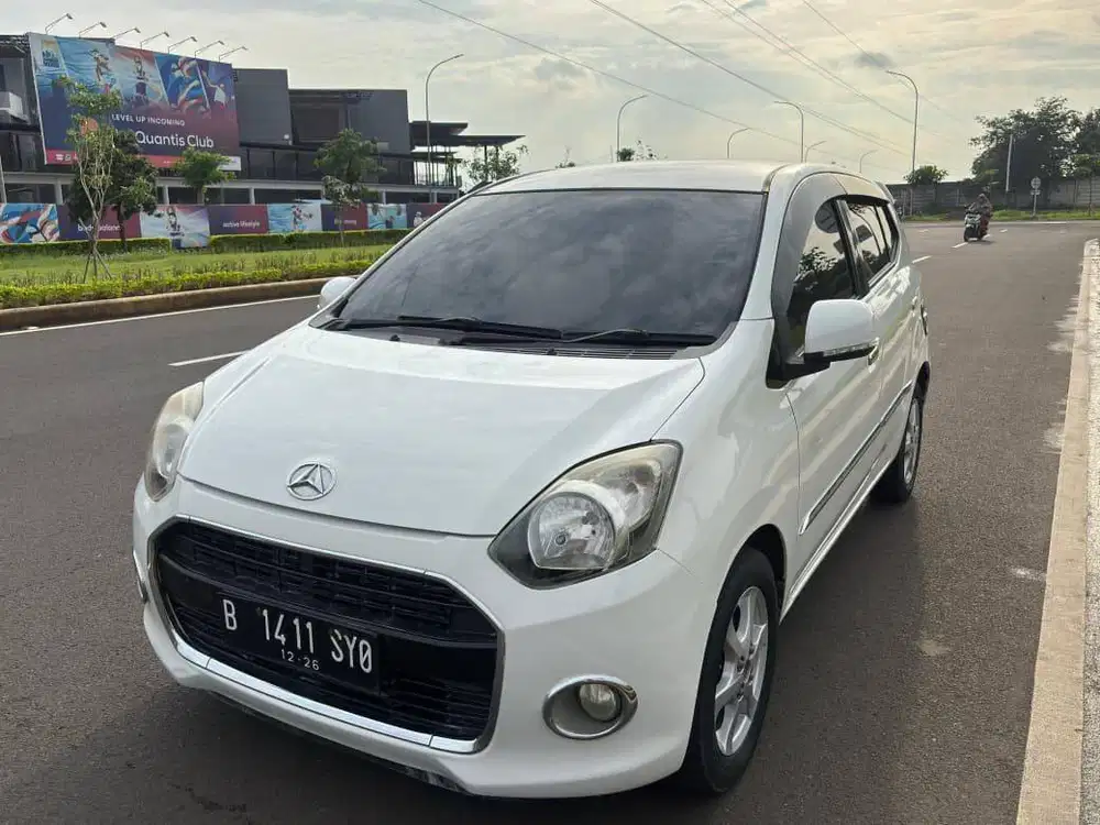 DAIHATSU AYLA X AT 2013