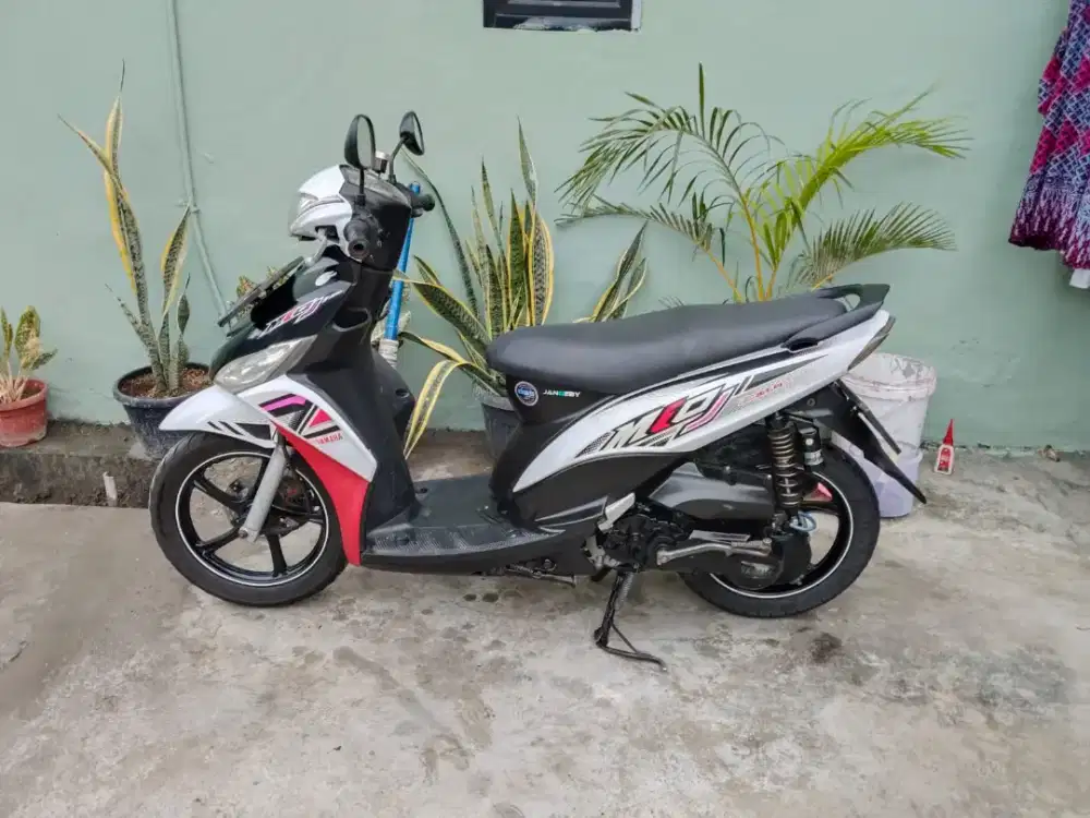 Yamaha Mio J tahun 2012 siap pakai plat 2030